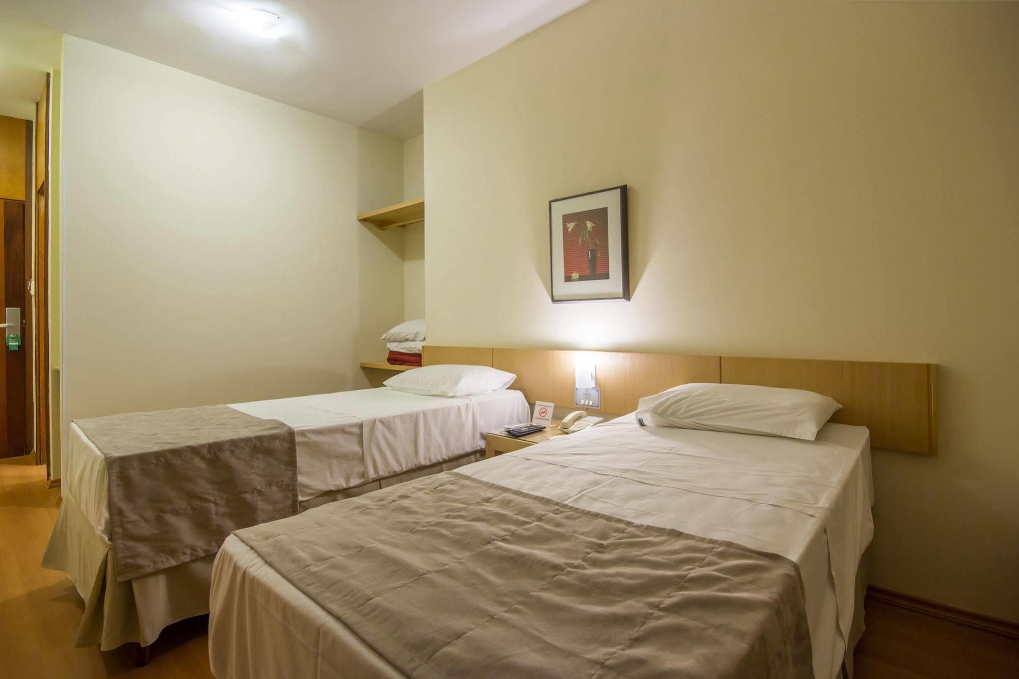 Hotel Crystal Londrina Kültér fotó